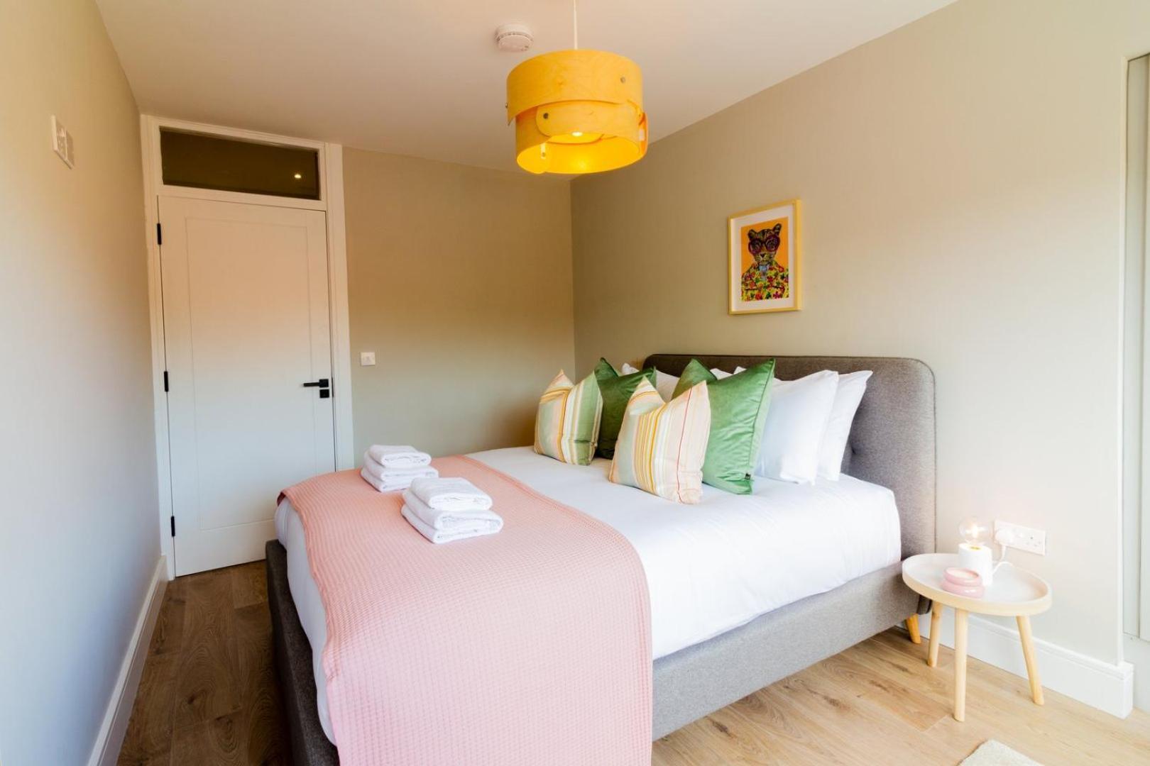 Guestready - Encantando O Apartamento 2Br No Newmarket Hall Dublin Kültér fotó