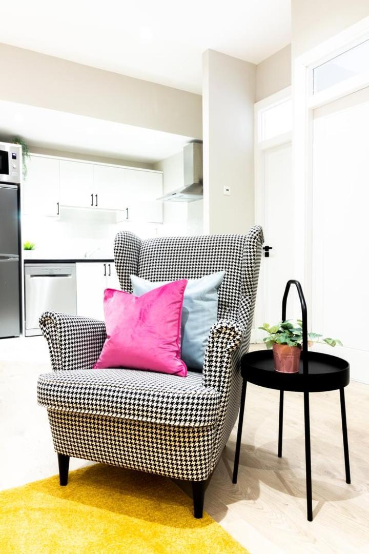 Guestready - Encantando O Apartamento 2Br No Newmarket Hall Dublin Kültér fotó